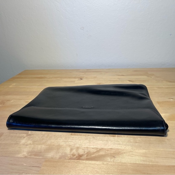 Maroo MR-MS2001 Premium Leather Sleeve 13" Laptop and Tablets - Picture 6 of 10
